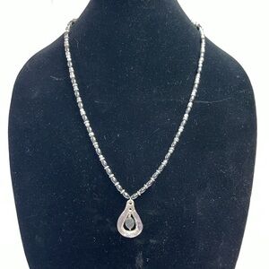 EUC: handmade necklace